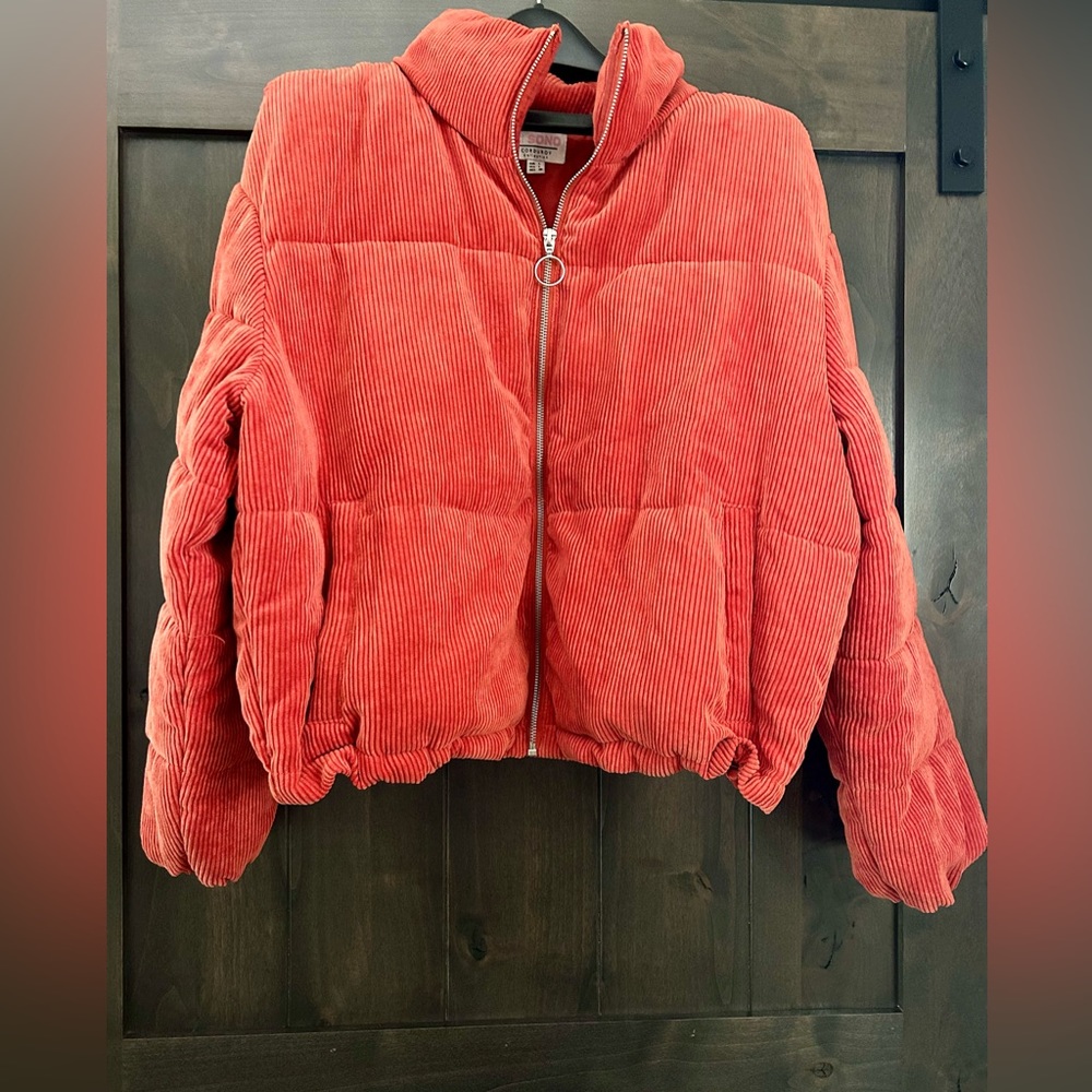 CI Puffer style corduroy coat Size Large